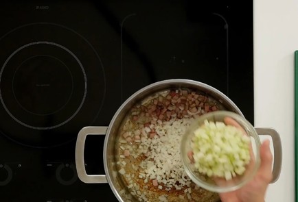 Фото шага рецепта Суп из морепродуктов чаудер 93301 шаг 6  