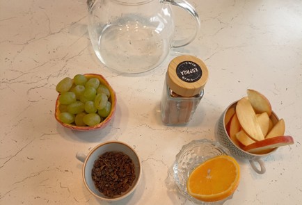 Фото шага рецепта Чай фруктовый 191697 шаг 1  