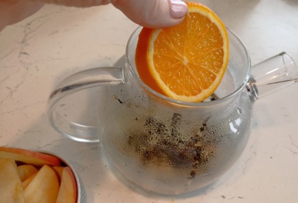 Фото шага рецепта Чай фруктовый 191697 шаг 5  