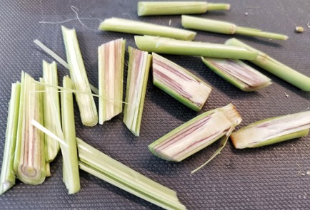 Фото шага рецепта Чай с боярышником и лемонграссом 140685 шаг 10  