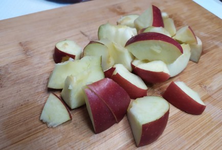 Фото шага рецепта Чай с черной смородиной и мятой 190797 шаг 4  