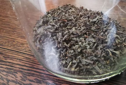 Фото шага рецепта Чай с клубникой 189718 шаг 4  