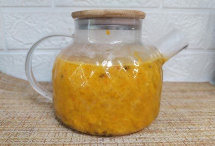 Фото шага рецепта Чай с облепихой и грушей 190764 шаг 8  