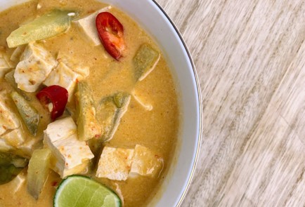 Фото шага рецепта Чайот в пряном кокосовом соусе с тофу 153158 шаг 4  