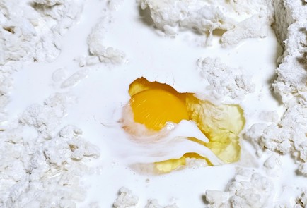 Фото шага рецепта Чебуреки домашние с бараниной 190697 шаг 7  