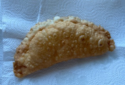 Фото шага рецепта Чебуреки с индейкой 175154 шаг 21  