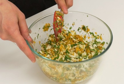 Фото шага рецепта Чебуреки с тыквой и сыром 137461 шаг 3  