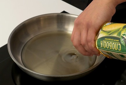 Фото шага рецепта Чебуреки с тыквой и сыром 137461 шаг 5  