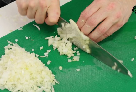 Фото шага рецепта Чебуреки 126530 шаг 4