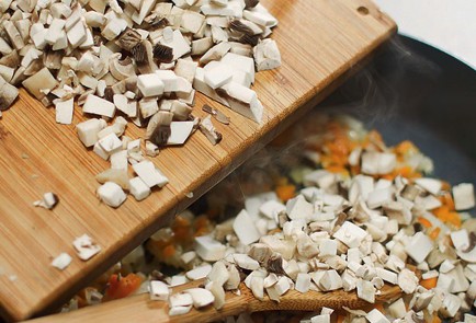 Фото шага рецепта Чечевица с овощами 31159 шаг 2  