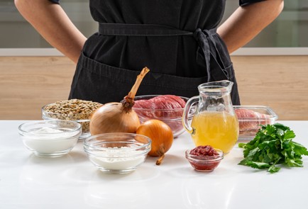 Фото шага рецепта Чечевица с тушеным мясом и луковыми кольцами 175581 шаг 1  