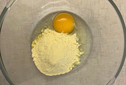 Фото шага рецепта Чечевичные лепешки с кунжутными семечками 191013 шаг 4  