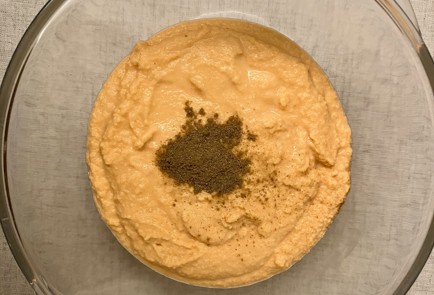 Фото шага рецепта Чечевичные лепешки с кунжутными семечками 191013 шаг 6  