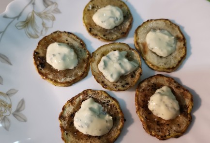 Фото шага рецепта Чесночная закуска из кабачка 186396 шаг 13  