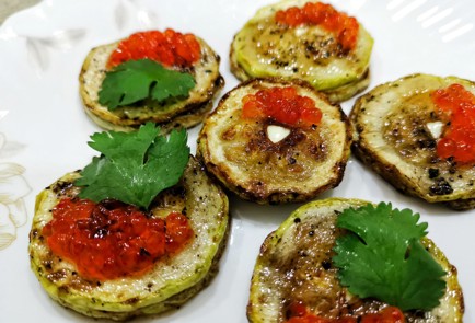 Фото шага рецепта Чесночная закуска из кабачка 186396 шаг 15  