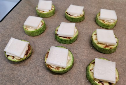 Фото шага рецепта Чесночная закуска из кабачков 140896 шаг 14