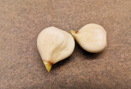 Фото шага рецепта Чесночная закуска из кабачков 140896 шаг 4