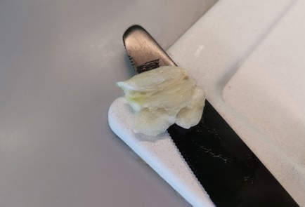 Фото шага рецепта Чесночный стейк рибай 186837 шаг 2  