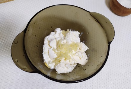 Фото шага рецепта Чиабатта с творожным сыром баклажанами и помидором 190091 шаг 4  