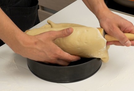 Фото шага рецепта Чикагская пицца 137410 шаг 6  