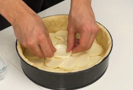 Фото шага рецепта Чикагская пицца 137410 шаг 7  