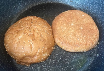 Фото шага рецепта Бургер 174369 шаг 2  