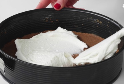 Фото шага рецепта Чизкейк без выпечки 152620 шаг 8  