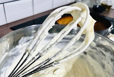 Фото шага рецепта Чизкейк классический 188002 шаг 11