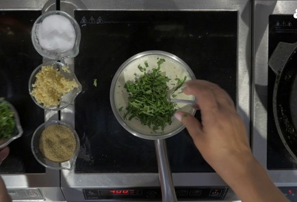 Фото шага рецепта Чкмерули из цыпленка 152609 шаг 9  