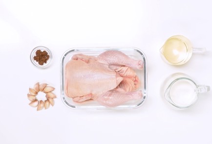 Фото шага рецепта Курица с чесноком чкмерули 139552 шаг 1  