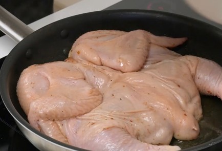 Фото шага рецепта Курица с чесноком чкмерули 139552 шаг 4  