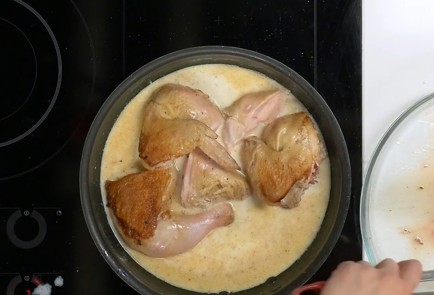 Фото шага рецепта Курица с чесноком чкмерули 139552 шаг 9  