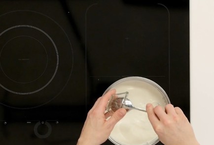 Фото шага рецепта Мексиканский молочный десерт чонгоссаморанос 125116 шаг 4  