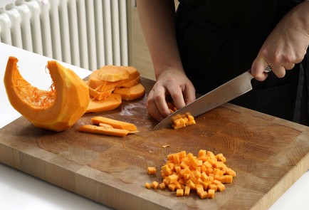 Фото шага рецепта Цукаты из тыквы 152802 шаг 2  