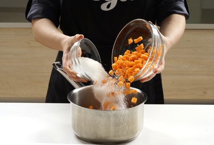 Фото шага рецепта Цукаты из тыквы 152802 шаг 3  