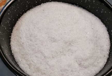 Фото шага рецепта Цыпленок запеченный в маринаде из хрена 173328 шаг 2  