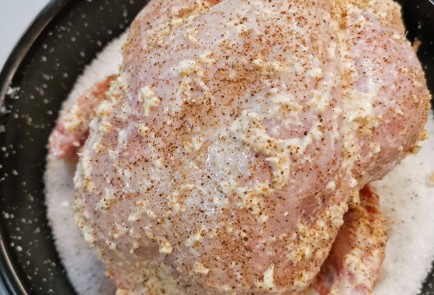 Фото шага рецепта Цыпленок запеченный в маринаде из хрена 173328 шаг 4  