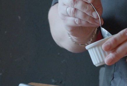 Фото шага рецепта Сладкий мусс из авокадо с манго 152787 шаг 6  