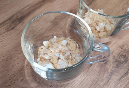 Фото шага рецепта Десерт Наполеон с лимонным кремом 189080 шаг 10  