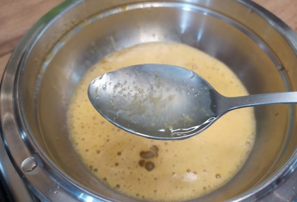 Фото шага рецепта Десерт Наполеон с лимонным кремом 189080 шаг 7  