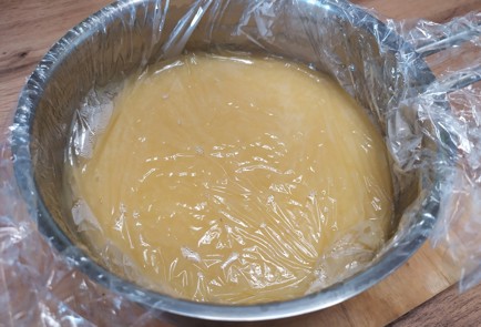 Фото шага рецепта Десерт Наполеон с лимонным кремом 189080 шаг 9  