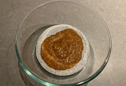 Фото шага рецепта Десерт с семенами чиа на миндальной основе 175106 шаг 8  