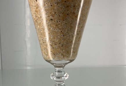 Фото шага рецепта Десерт с семенами чиа на миндальной основе 175106 шаг 9  