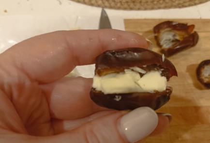 Фото шага рецепта Простой быстрый десерт из ТикТока 191578 шаг 3  