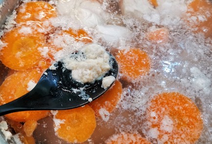 Фото шага рецепта Детский куриный суп со звездочками 151357 шаг 7  