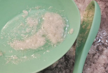 Фото шага рецепта Куриный суп с перепелиными яйцами и перцем чили 173405 шаг 5  