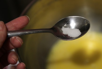 Фото шага рецепта Диетический омлет на пару 163290 шаг 4  