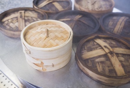 Фото шага рецепта Димсамы с картошкой и огурцами 138571 шаг 19  