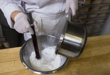 Фото шага рецепта Димсамы с картошкой и огурцами 138571 шаг 2  