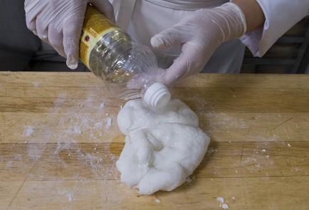 Фото шага рецепта Димсамы с картошкой и огурцами 138571 шаг 5  